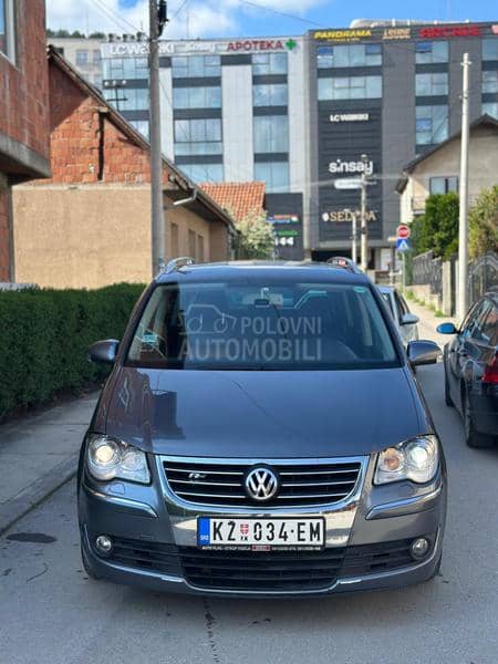 Volkswagen Touran R line