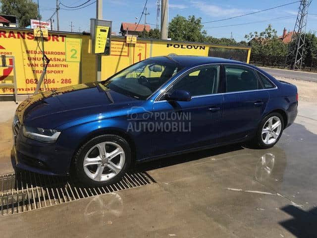 Audi A4 2012. god. -  kompletan auto u delovima