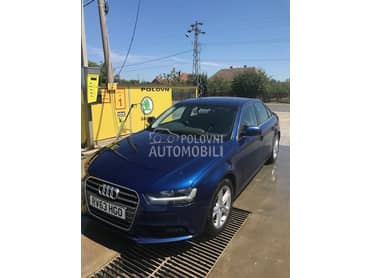 Audi A4 2012. god. -  kompletan auto u delovima