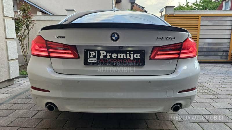 BMW 520 XDRIVE