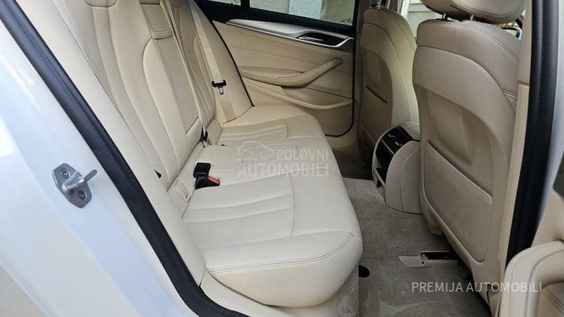 BMW 520 XDRIVE
