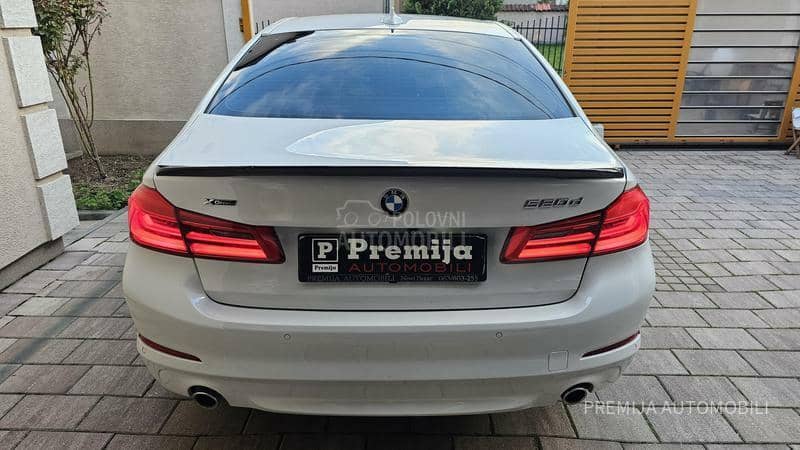 BMW 520 XDRIVE