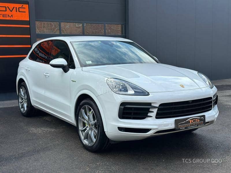 Porsche Cayenne E-HYBRID