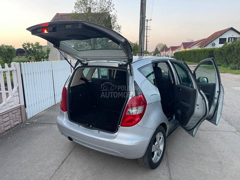 Mercedes Benz A 180 