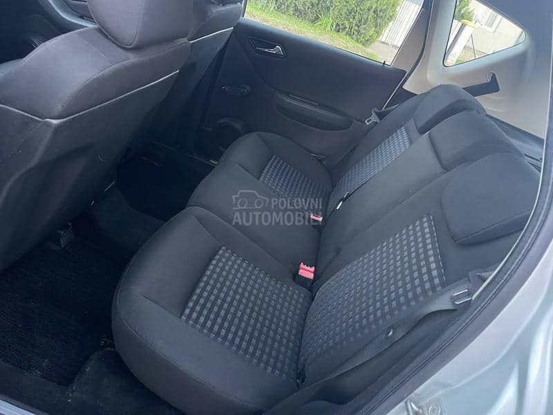 Mercedes Benz A 180 