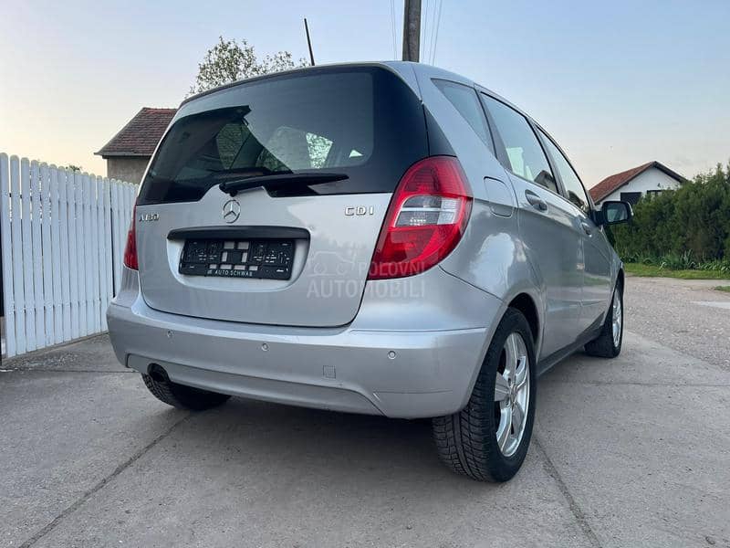 Mercedes Benz A 180 