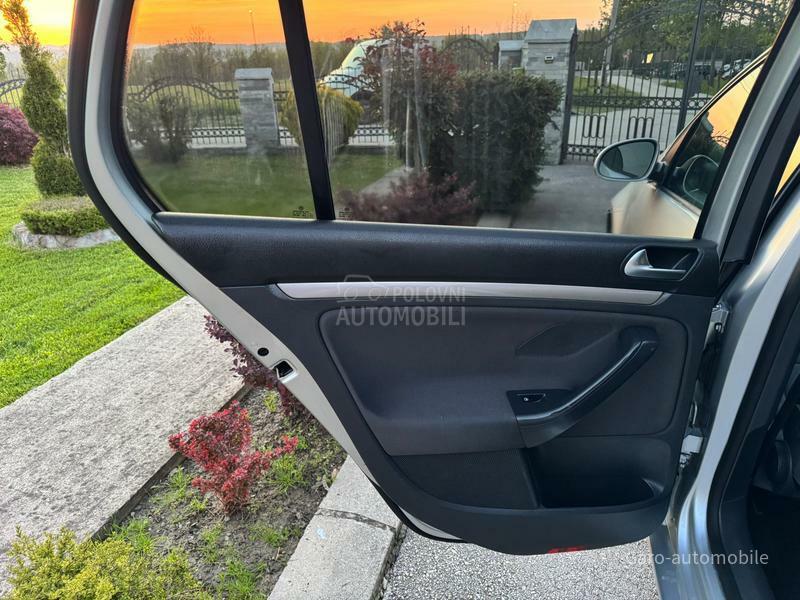 Volkswagen Golf 5 1.4TSI SVAJCARSKA