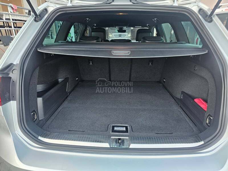 Volkswagen Passat B8 DSG/R-Line 4motion