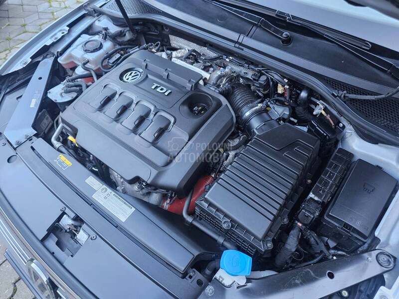 Volkswagen Passat B8 DSG/R-Line 4motion