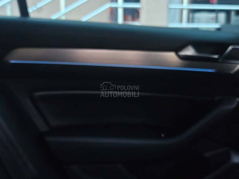 Volkswagen Passat B8 DSG/R-Line 4motion