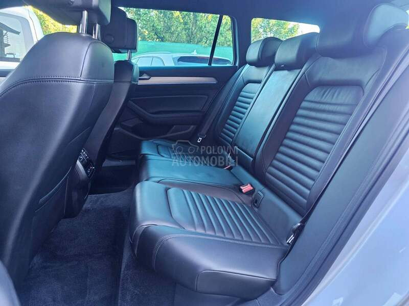 Volkswagen Passat B8 DSG/R-Line 4motion