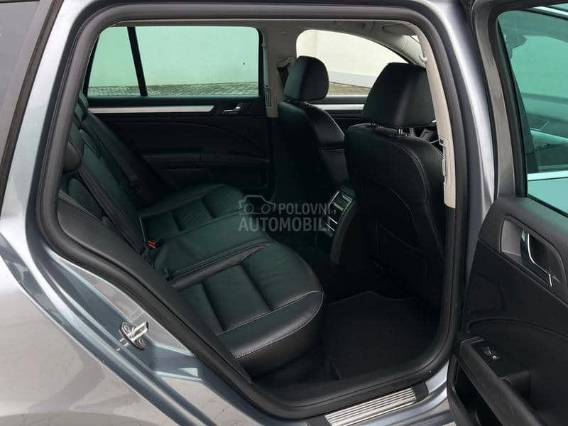 Škoda Superb 2.0 TDI 4x4 CH