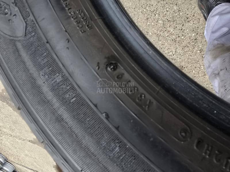Dunlop 225/60 R18 Letnja