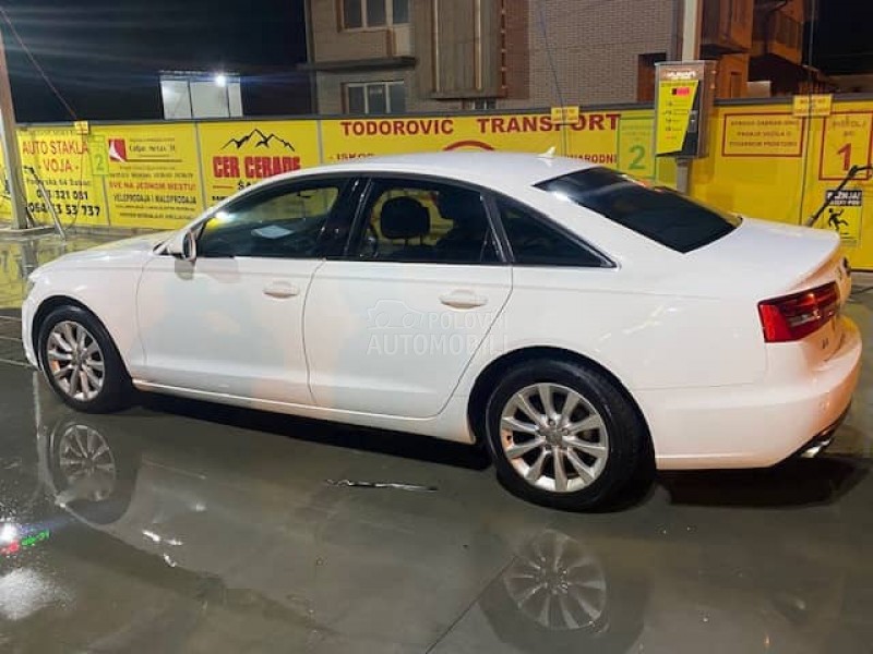 Audi A6 4G 2011. god. -  kompletan auto u delovima