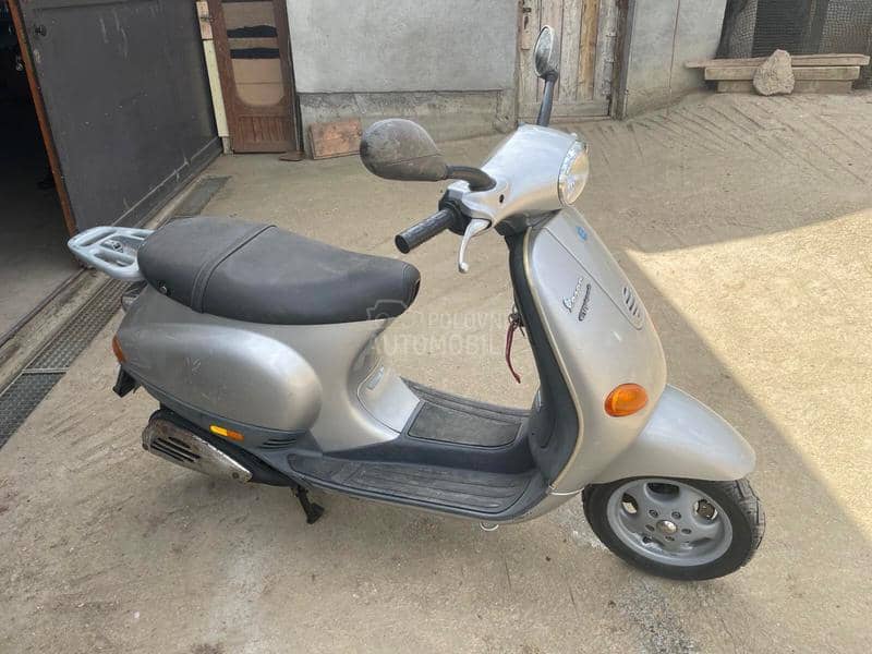Piaggio vespa