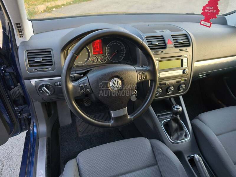 Volkswagen Golf 5 2.0tdi