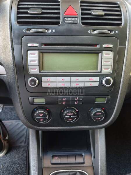 Volkswagen Golf 5 2.0tdi