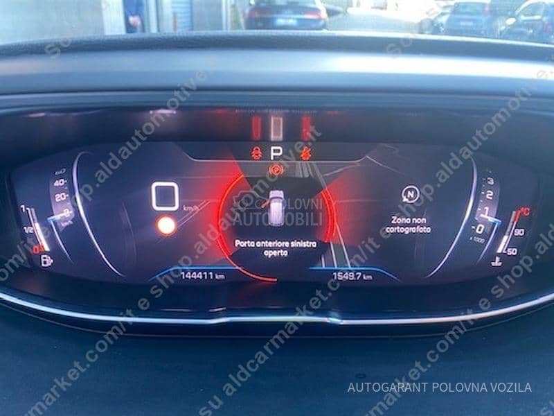 Peugeot 3008 1.5HDI ACTIVE A/T