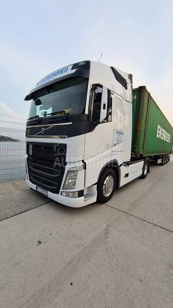 Volvo FH12