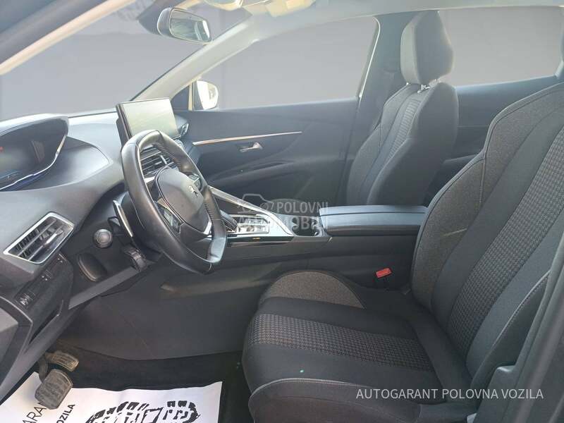 Peugeot 3008 1.5HDI ACTIVE A/T