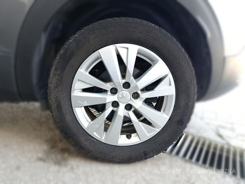 Peugeot 3008 1.5HDI ACTIVE A/T