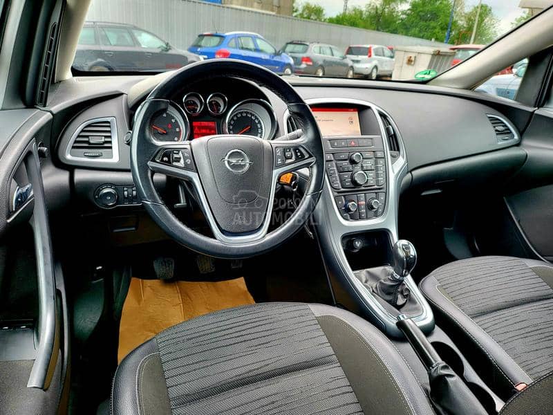 Opel Astra J 1.6 CDTI