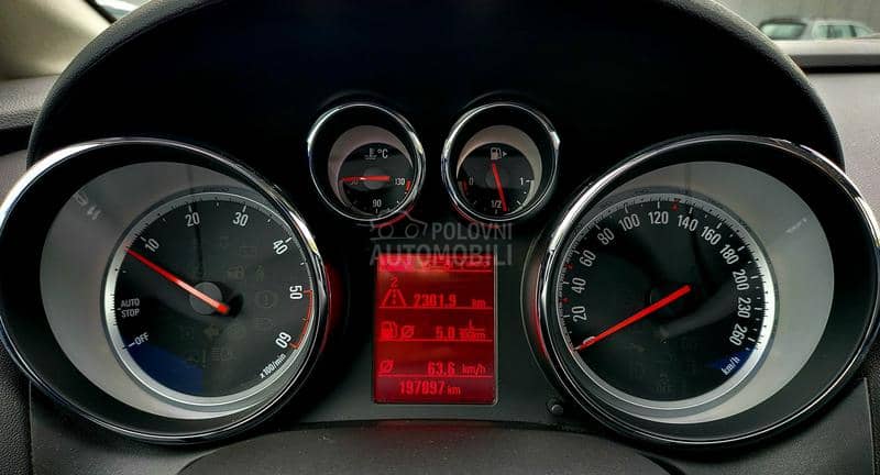 Opel Astra J 1.6 CDTI