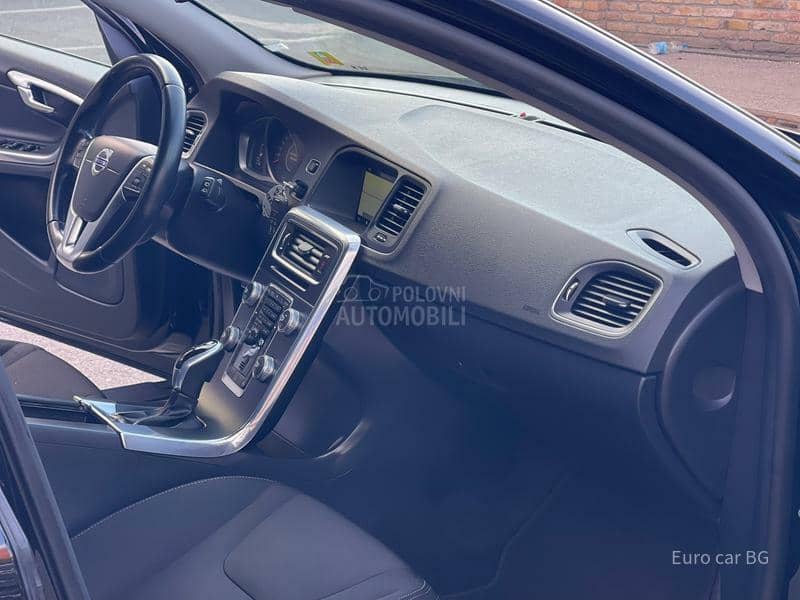 Volvo V60 A U T O M A T