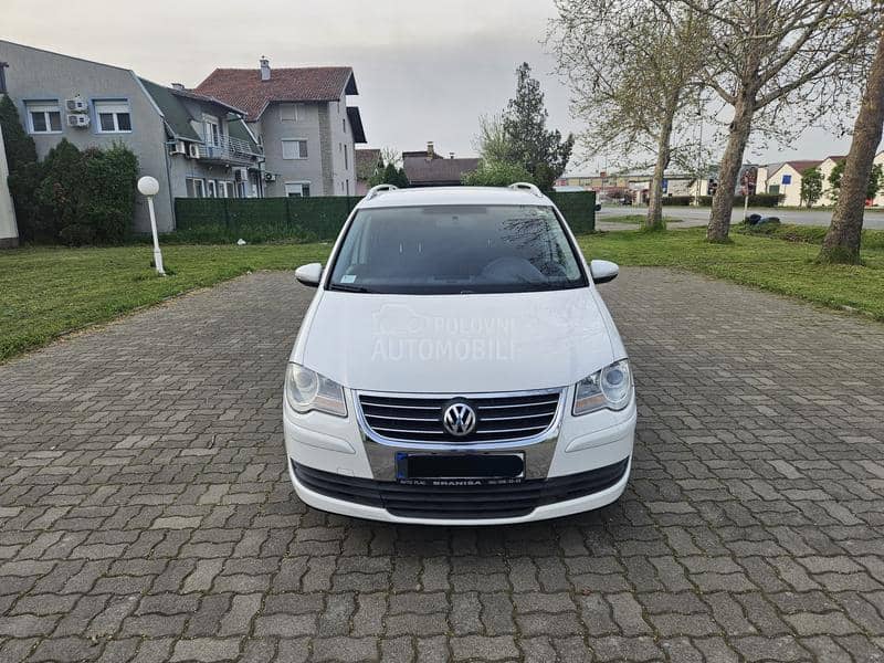 Volkswagen Touran 1.9TDi DSG Odl ičan