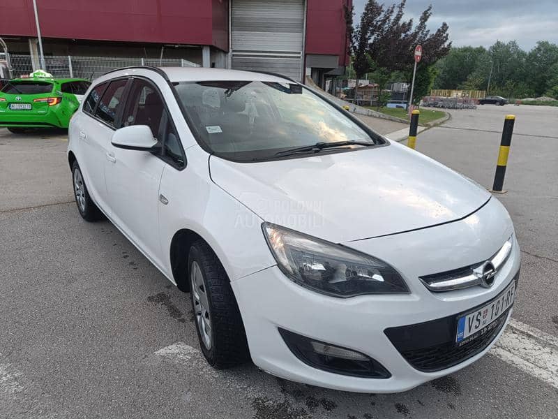 Opel Astra J 1.4