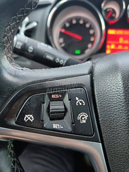 Opel Astra J 1.4
