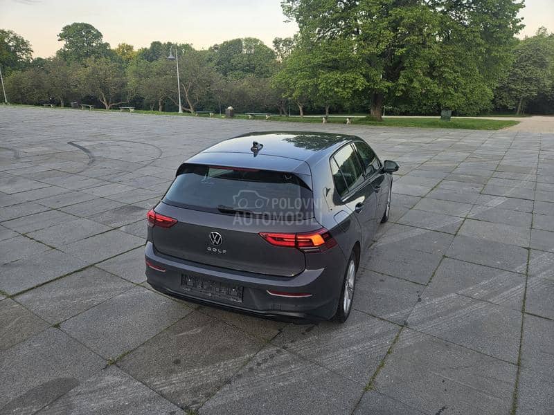 Volkswagen Golf 8 2 4 god dsg noov