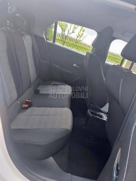 Opel Corsa F 1.5.D.N.A.V.I.T.O.P