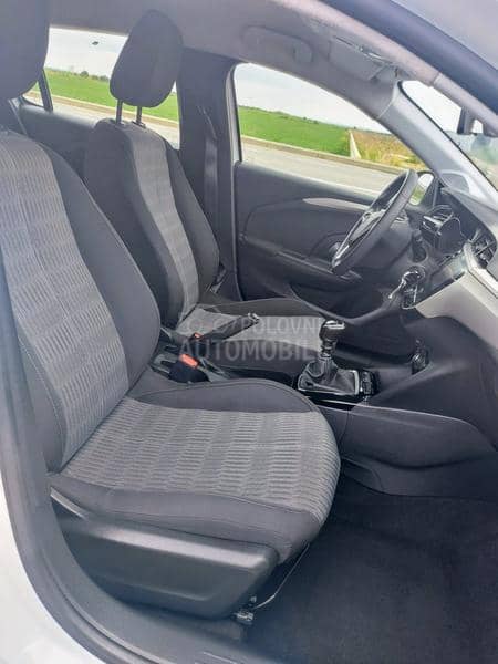 Opel Corsa F 1.5.D.N.A.V.I.T.O.P