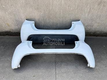 Zadnji Branik IV za Toyota Yaris od 2020. do 2025. god.