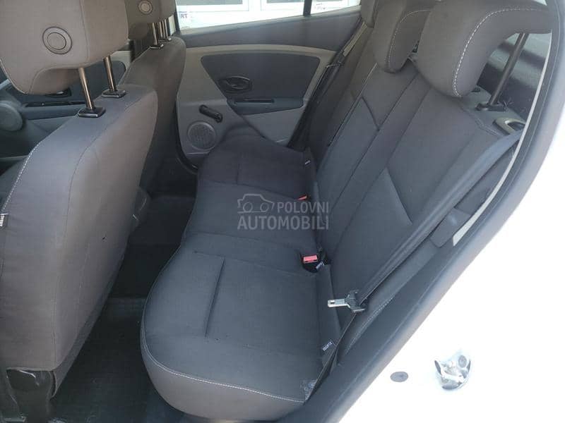 Renault Megane 1.6 16V