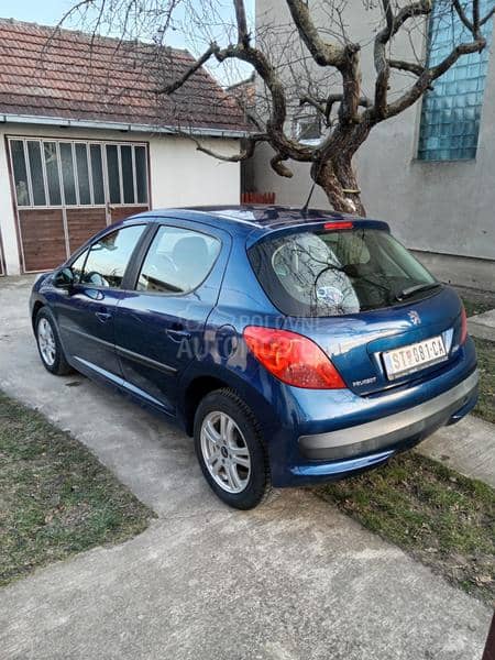 Peugeot 207 1.4