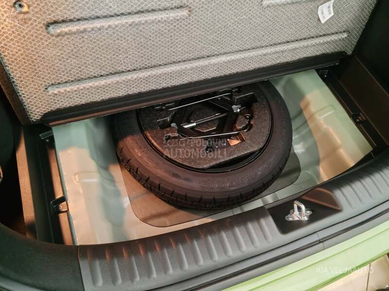 Kia XCeed 1.5 T-GDI FLOW PLUS
