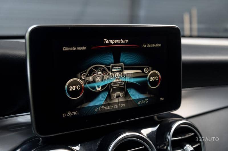 Mercedes Benz GLC 250 COUPE/AMG/4M/AIR/360