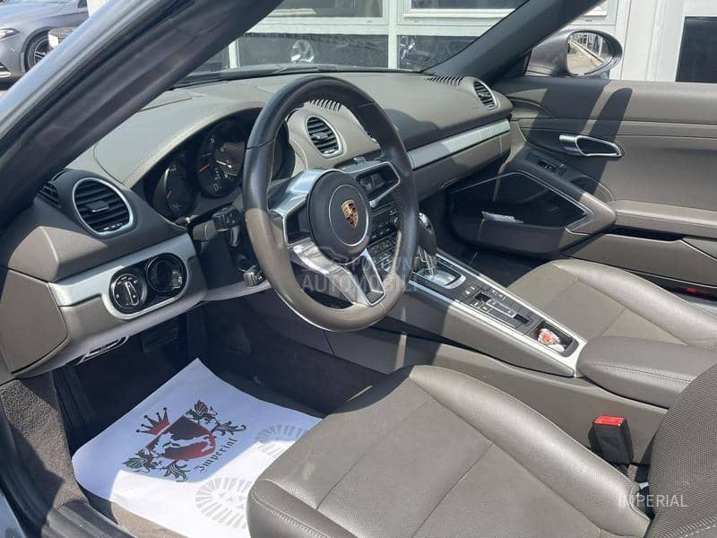 Porsche Boxster 718