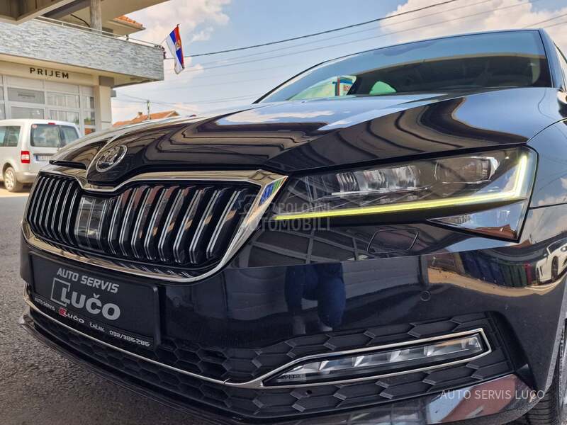 Škoda Superb 2.0 TDI DSG STYLE