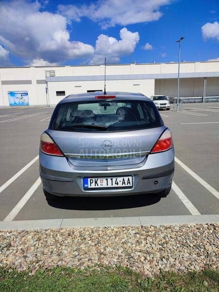 Opel Astra H 1.7cdti