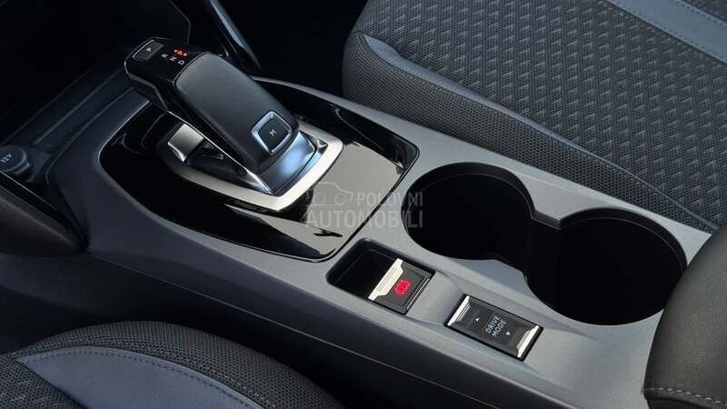 Peugeot 2008 Allure/LED/105k k.m.
