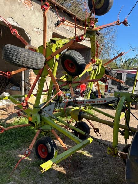 Claas volto 740 H