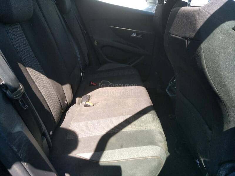 Peugeot 3008 1.5 BLUEHDI
