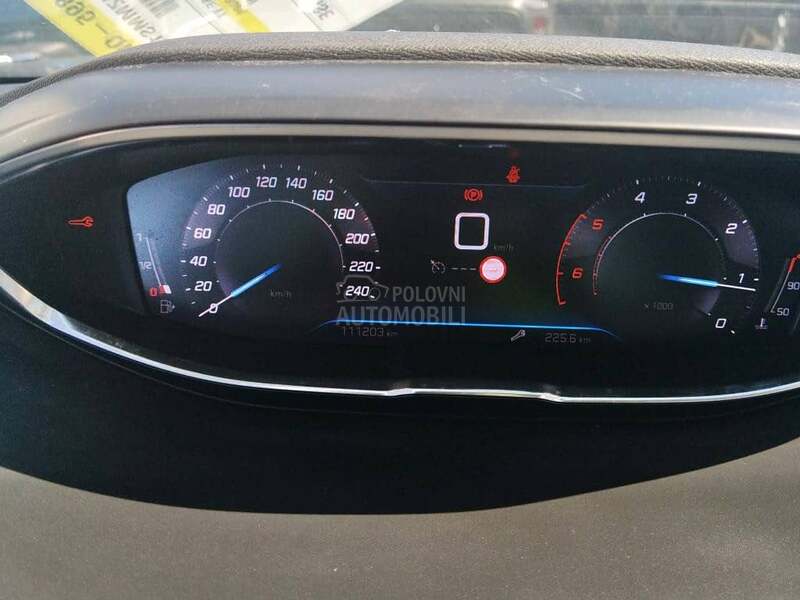 Peugeot 3008 1.5 BLUEHDI