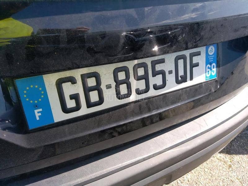 Peugeot 3008 1.5 BLUEHDI