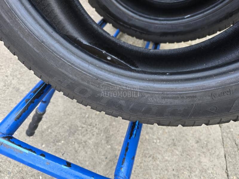 Dunlop 255/45 R20 Zimska