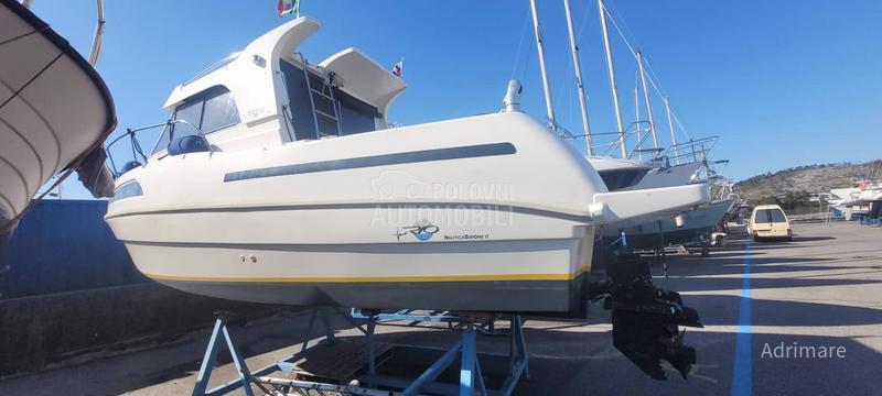 Riva Rio 800 Fish