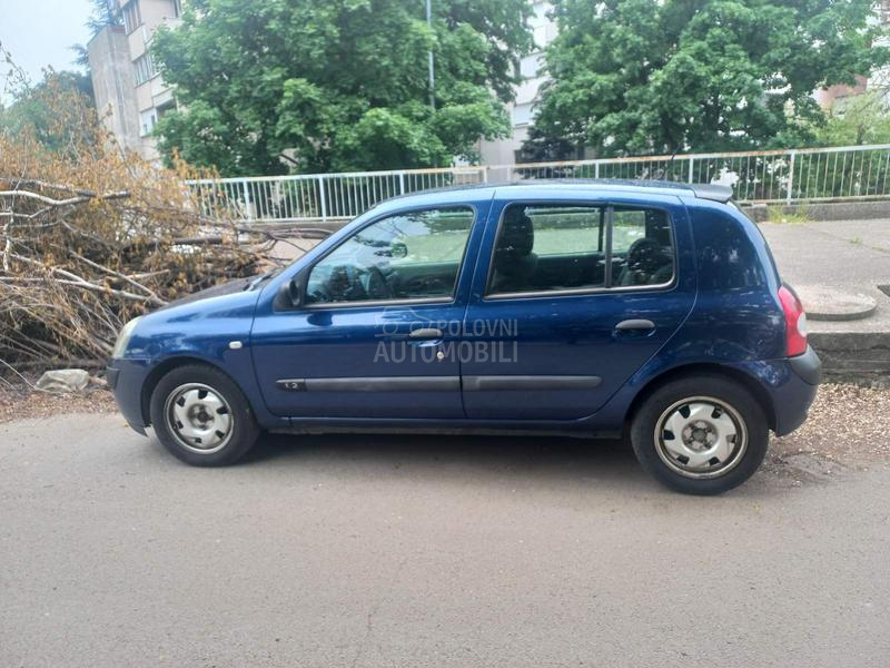 Renault Clio 1.2 8V